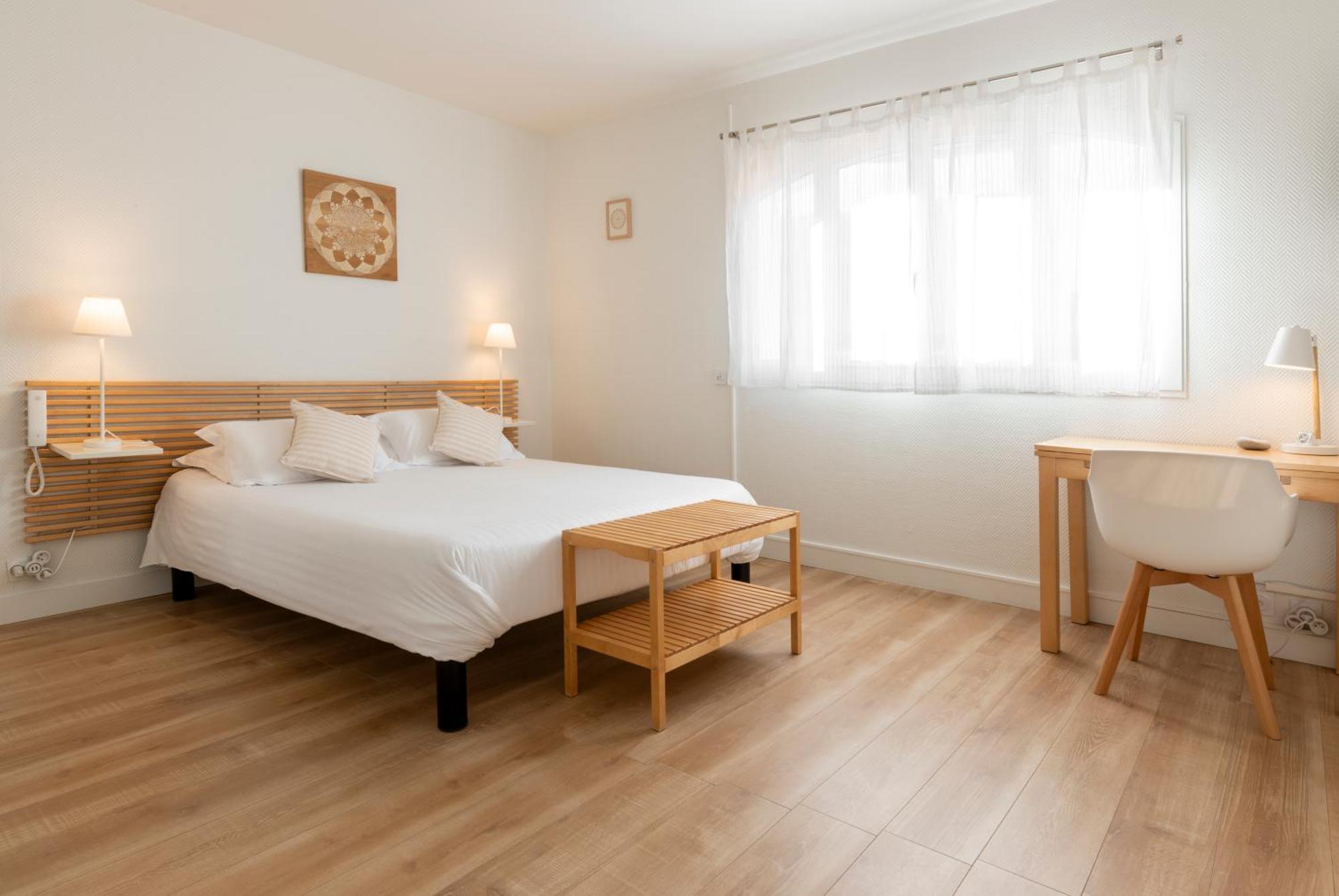 אנטיב Hotel & Studios Astor מראה חיצוני תמונה